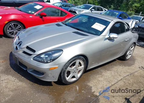 2005 Mercedes-Benz Slk 350 from USA, damaged, VIN WDBWK56F45F030313
